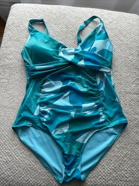 Artesands Sculpting Teal One-Piece Twist Swimsuit